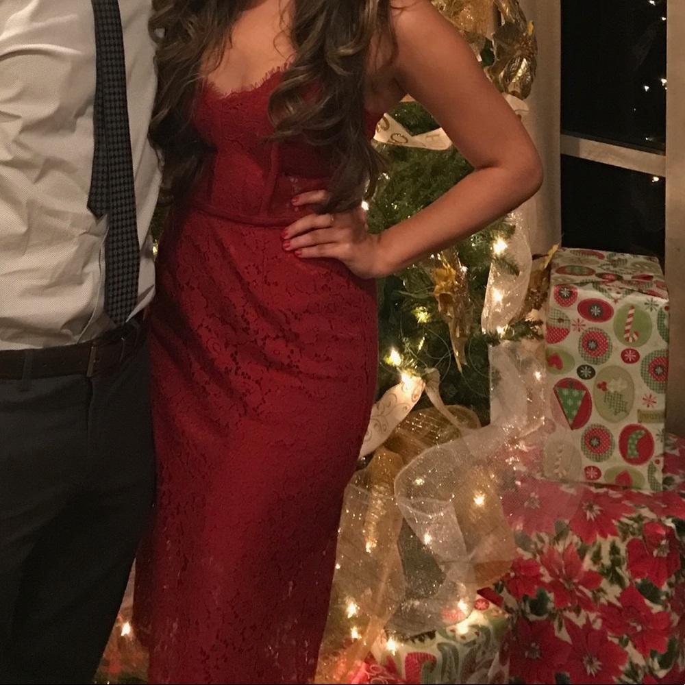 Beautiful Red Lace Cocktail Dress